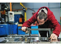 五金沖壓加工廠，模具調(diào)試的3個不良分析