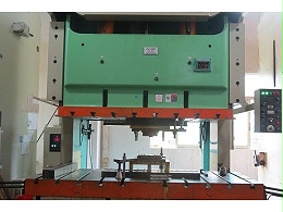 深圳五金沖壓多少錢(qián)？沖壓五金廠幫您分析1