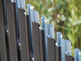 如何快速解決精密五金沖壓加工件拋光去毛刺？