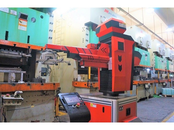 東莞鈑金加工廠家的沖床結(jié)構(gòu)圖與原理 東莞鈑金加工廠家的沖床結(jié)構(gòu)圖與原理