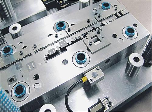 如何做一個優(yōu)秀的沖壓模具生產廠家