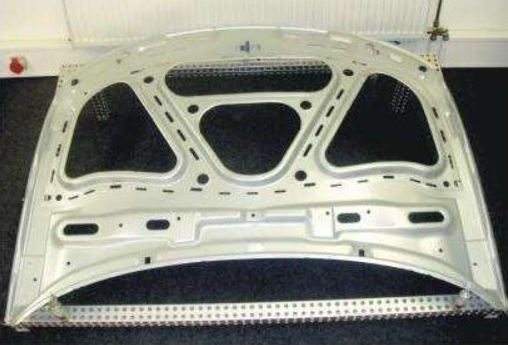 汽車(chē)金屬?zèng)_壓件