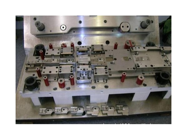 五金沖壓模具工藝制作注意事項(xiàng)，你知道多少？