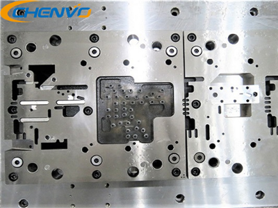 精密五金沖壓模具有限公司-折床模具選用標(biāo)準(zhǔn)