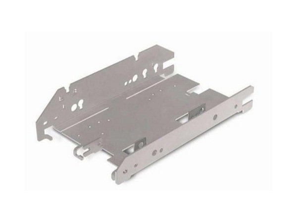 如何降低誤差，提高鈑金加工的精密度？