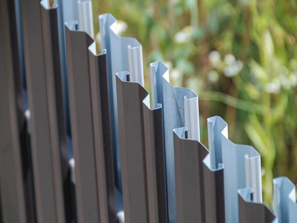 精密五金沖壓件要怎么做才能把內(nèi)孔做的很圓?