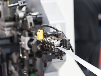 廣州五金沖壓廠，翻邊工藝有何優(yōu)點(diǎn)？-誠瑞豐科技股份有限公司