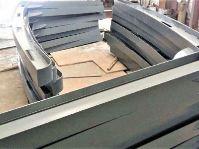 中厚板激光切割加工廠-機(jī)械外殼制造 中厚板激光切割加工廠-機(jī)械外殼制造