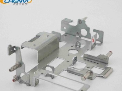 天津五金沖壓件加工廠(chǎng)，如何預(yù)防電鍍變色？