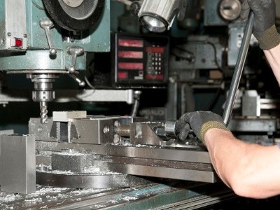 江蘇五金沖壓件加工廠(chǎng)，鋁合金模具沖壓受到哪些影響？