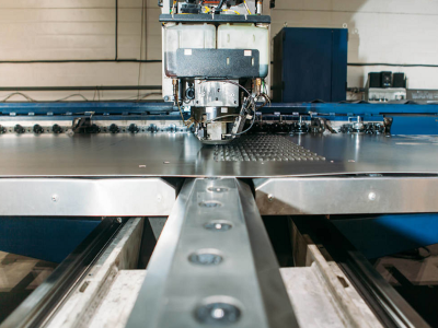 精密五金沖壓加工件產(chǎn)生毛刺的原因是什么？